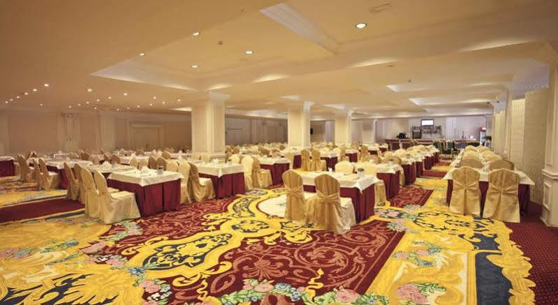 Royal Congress Hotel Kiev Exterior foto